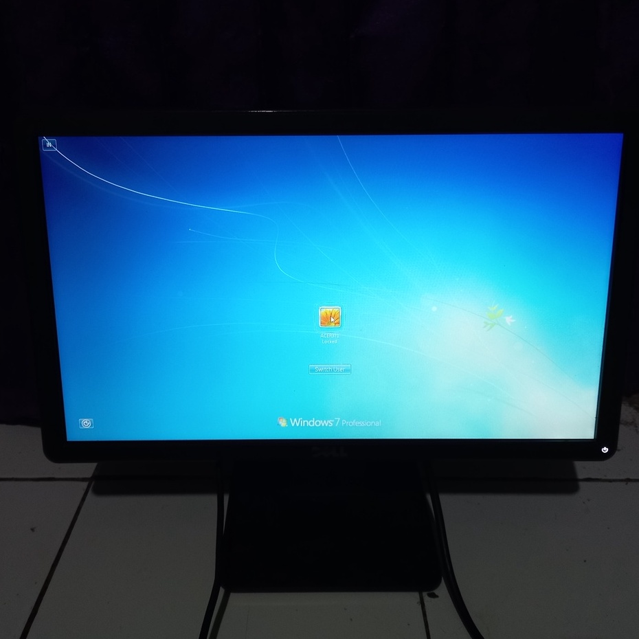 LED LCD Monitor PC Komputer Dekstop CCTV 17 Inch Wide Merek Campur Normal no minus Garansi Free Kabel Power