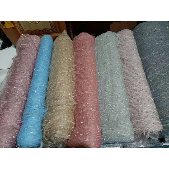 Tile Akar Mutiara Gliter