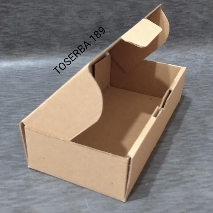 

Kardus Box Pizza/ Die Cut Uk 28X14X10