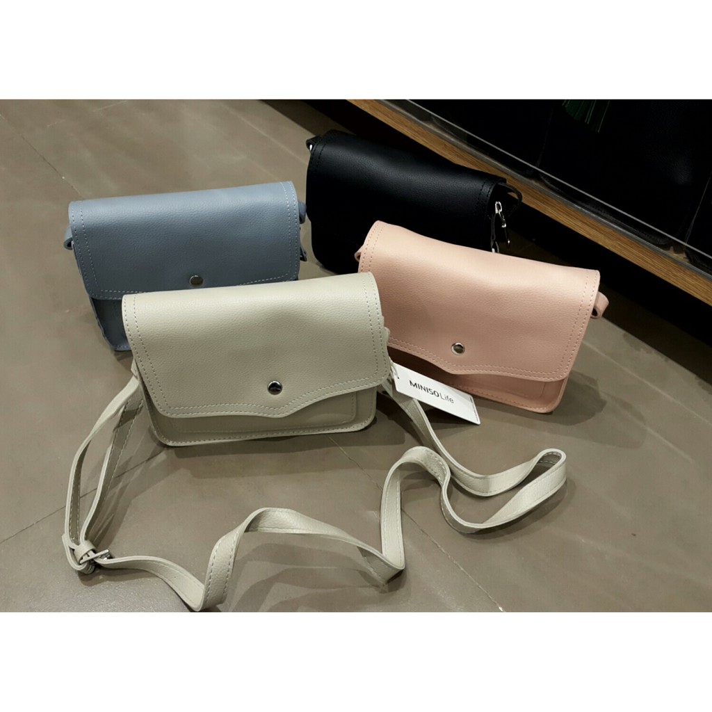 MINISO 4wrn classic crossbody bag uk 19x7x15cm tas MINISO 4wrn classic crossbody bag uk 19x7x15cm tas