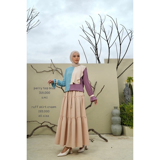 Perry Top Monel Maka