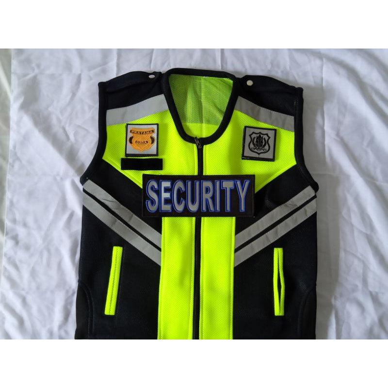 rompi polisi security dan lain² bahan duble mesh