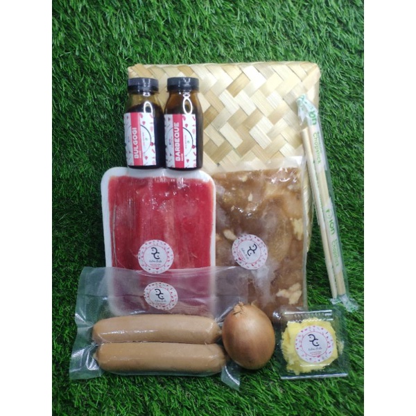

Murah - Paket BBQ Only 149k - Untuk 4-5 Orang (BBQ Hampers/Gift Hadiah dan Ucapan Selamat)