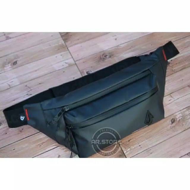 TAS VOLCOM WAISTBAG VOLCOM TAS SELEMPANG VOLCOM ANTI AIR