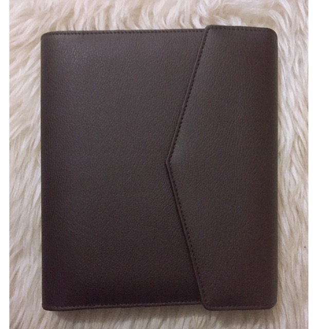 

Binder Kulit Amplop Cokelat Tua B5/26Ring