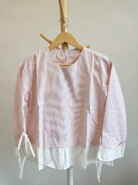 TUNIK BAHAN KATUN KANCING BELAKANG