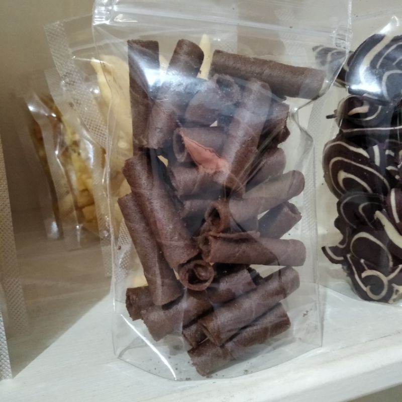 

Wafer Roll Chocolate Cream 20 gram
