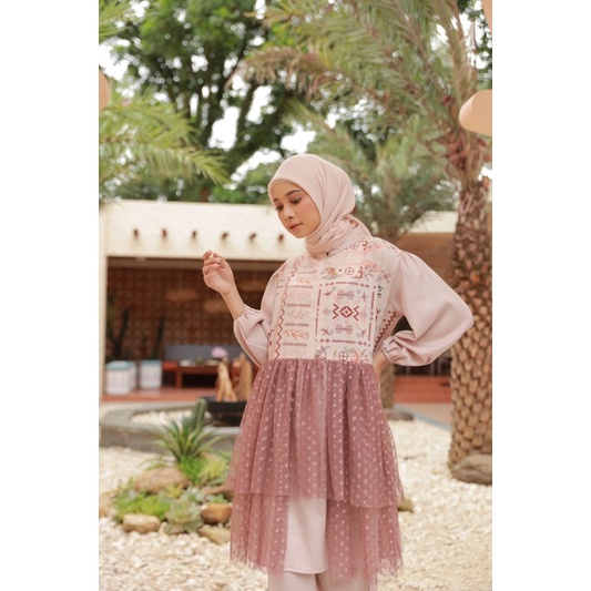 Pakaian blouse wanita REGINA TUNIK by DYA ID MAKASSAR