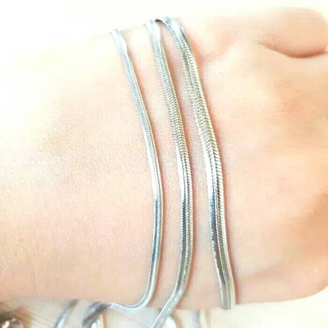 Kalung titanium import pipih/gepeng uk.35/45/60 cm anti karat selamanya