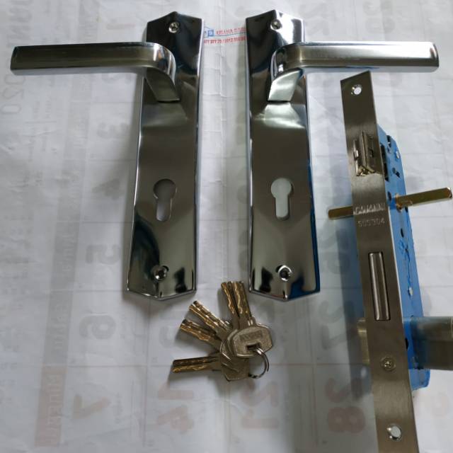1 Set Kunci Pintu Panjang Cavani Vegas /Handle Panjang Tebal.