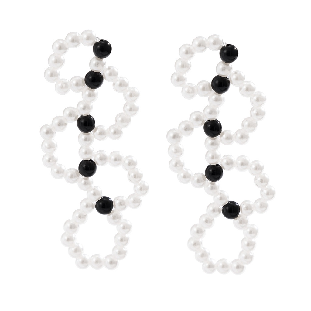 Anting Tusuk Gantung Desain Geometri hollow Hias Mutiara Imitasi Gaya Eropa / Amerika / punk / simple Untuk Wanita