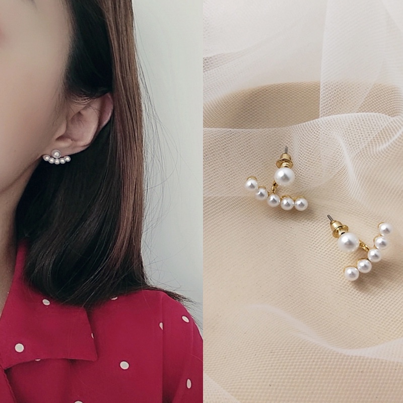 Anting Stud Desain Bunga Hati Beruang Kelinci Butterfly Anggur Bulan Bintang Aksen Mutiara Gaya Korea Untuk Wanita