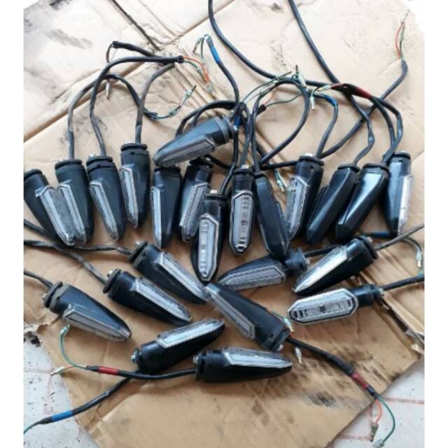 Sein / Reting New CB 150r Original Copotan Motor. Harga per Biji