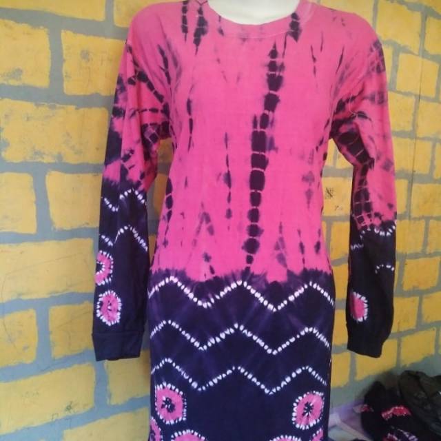 Kaos tunik sasirangan