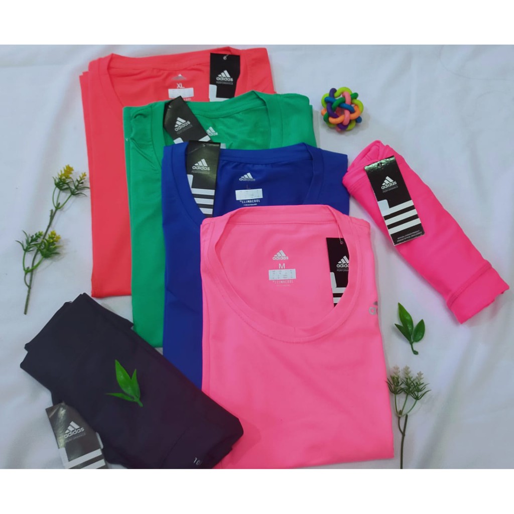 Atasan Kaos Senam Wanita Lengan Pendek / Kaos Senam / Atasan Senam