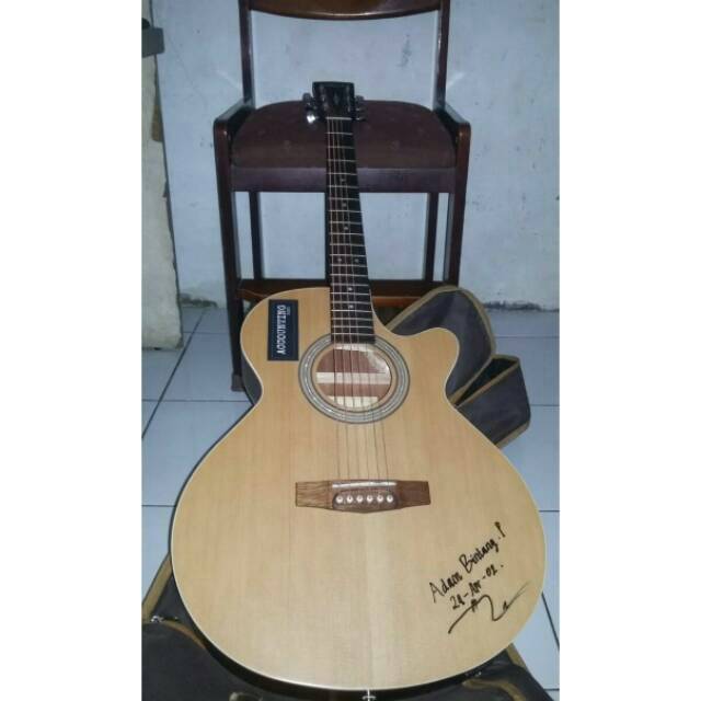 Gitar Akustik/Acoustic Cort