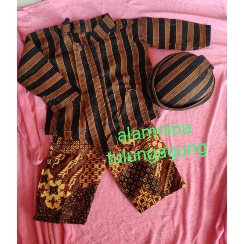 setelan celana batik baju lurik sorjan Surjan blangkon lurik