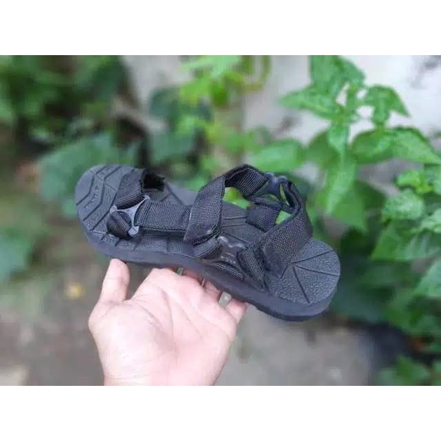 PROMO MURAH SANDAL OUTDOOR GUNUNG HITAM