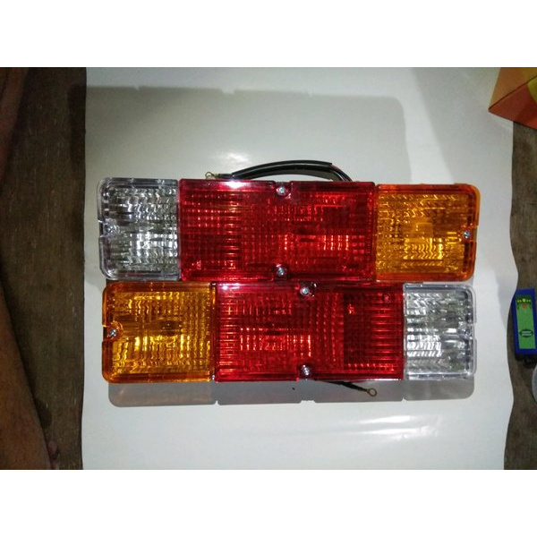 Lampu stop katana jimny ST-100 lampu belakang katana jimny ST-100  Terjangkau