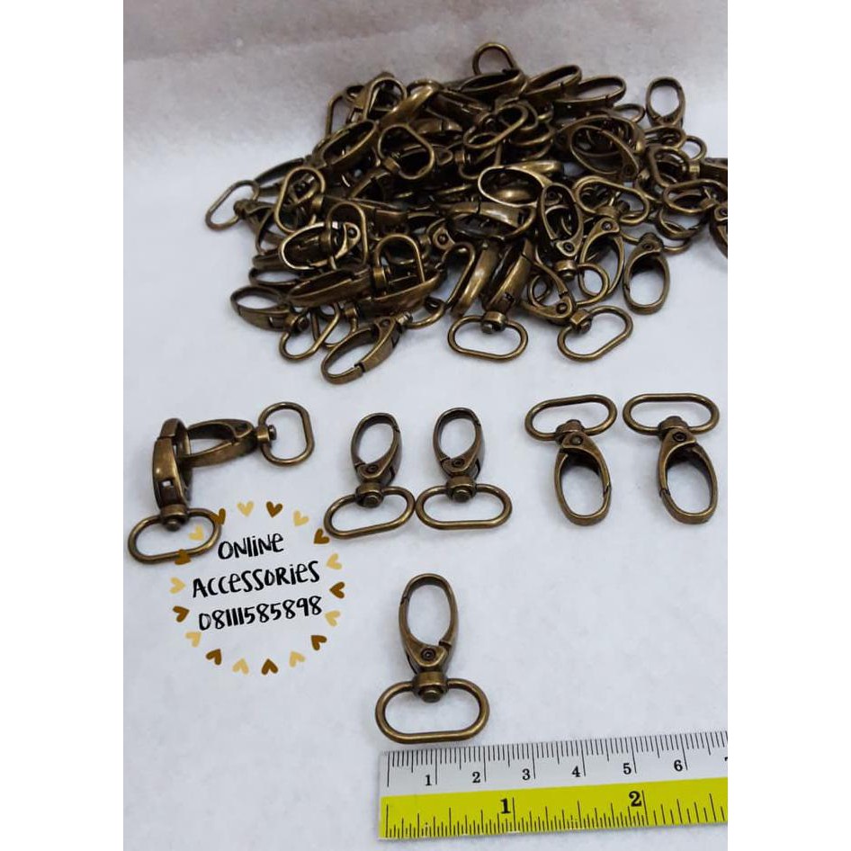 

Best Seller // Cantelan Oval/Bulat Tas / Id Card I Kaitan 2Cm Perlusin Atg, B/P, B/N