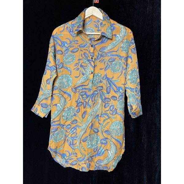 Blouse Batik Panjang Berkerah