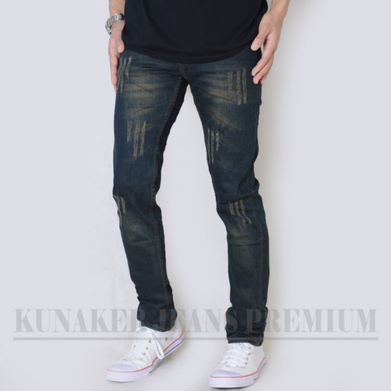 CELANA PANJANG PRIA JEANS BIKER SOBEK ORIGINAL UNDERLINE/CELANA PANJANG RIPPED/CELANA DENIM SOFJEANS