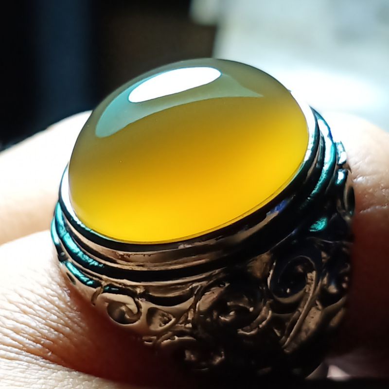 Batu Anggur Baturaja - Solar Chalcedony Baturaja. Bukan tapak jalak kendit junjung derajat
