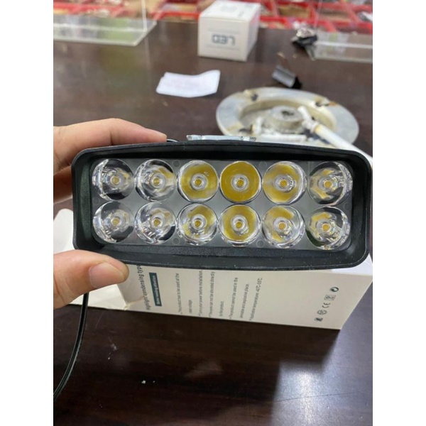 Lampu Tembak Sorot Led 12 Mata PLX Flood Spot Panjang / Lampu Tembak Sorot Led Motor