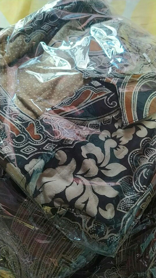 Baju Batik Pria Kemeja Batik Hem Katun Halus Hembatik Kemejabatik Bajubatik Arthajaya Arhta Jaya Avr