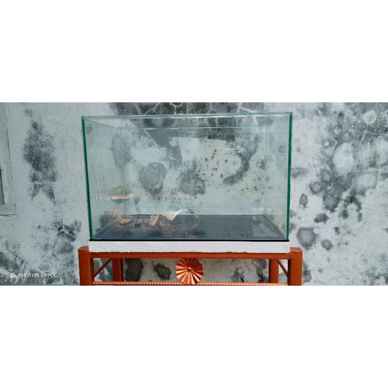 Aquarium Aquascape ukuran 50x30x30 cm soliter cupang soliter Selvi custom