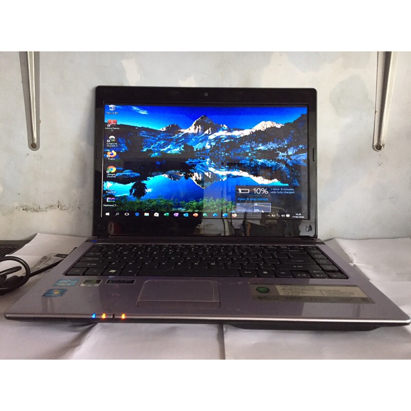 Laptop Desain Geming acer aspire 4752G Core i5 ram 8gb SSD 256gb Dual Vga Nvidia&amp;intel hd