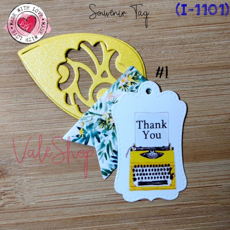 

Souvenir Tag [4 layers]