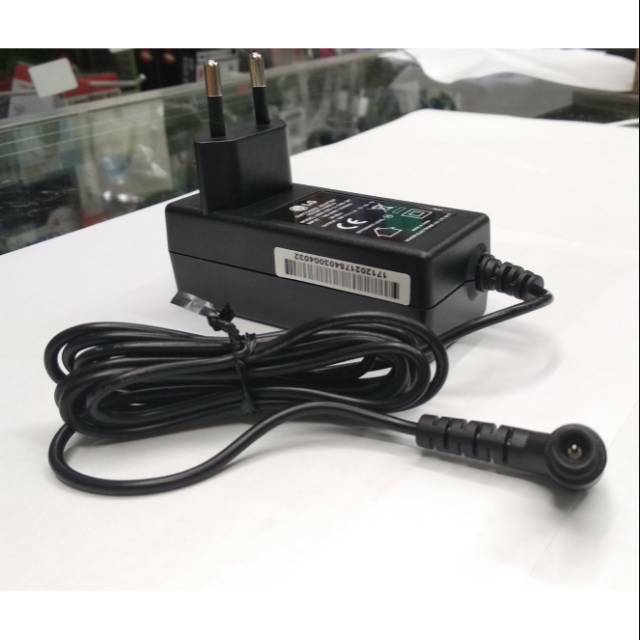Adaptor tv dan monitor LG 19V -0,8A/LG LED Tv dan Monitor 19v0,8a