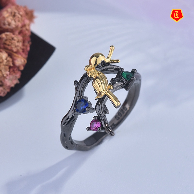 [Ready Stock]Creative Snail Climbing Trees Diamond Stud Ring Black Gold Earrings