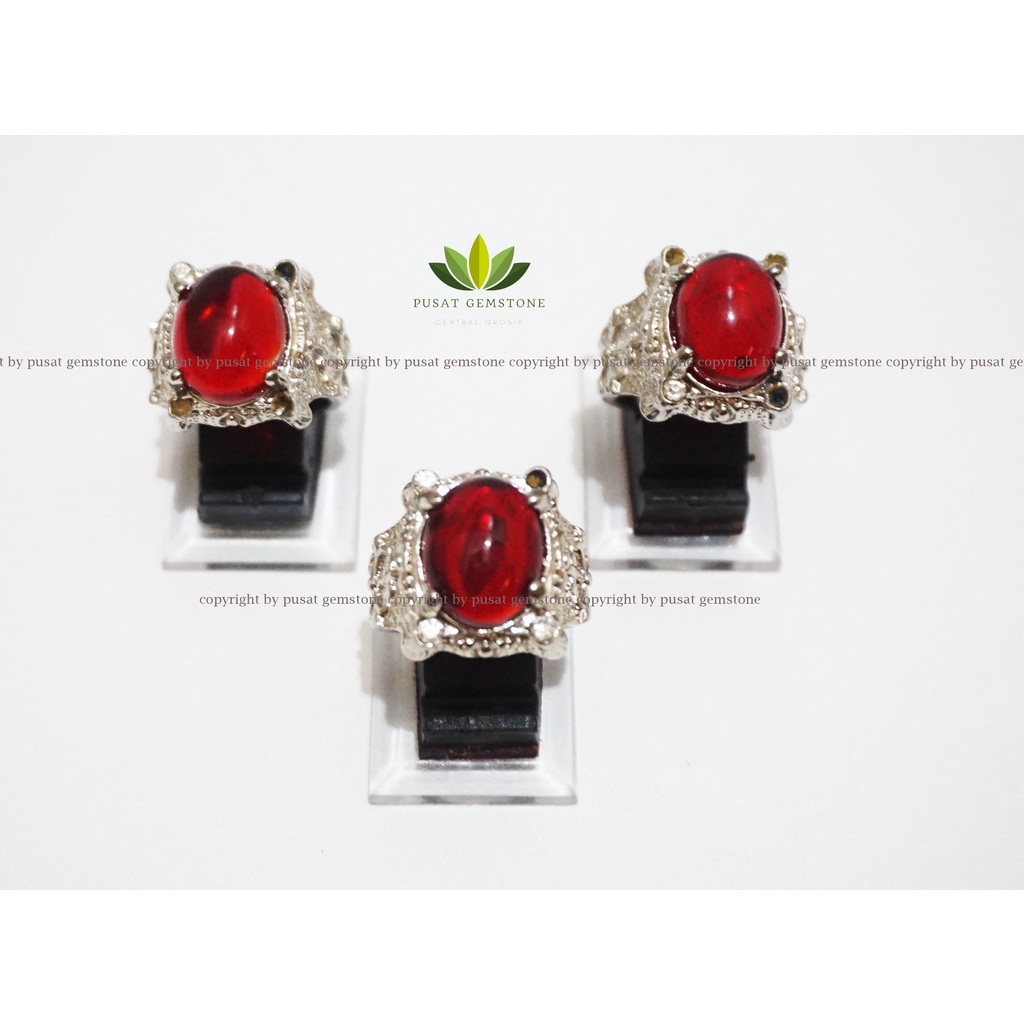 Batu Akik Merah Siam