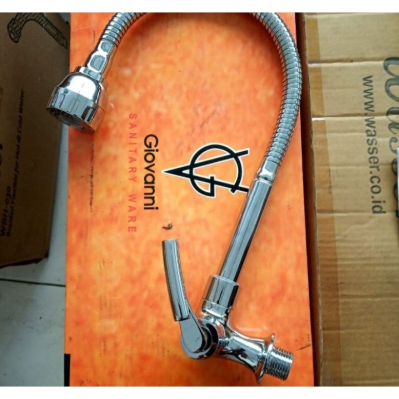 Kran cuci piring Giovanni / Kran sink flexible tembok stainless