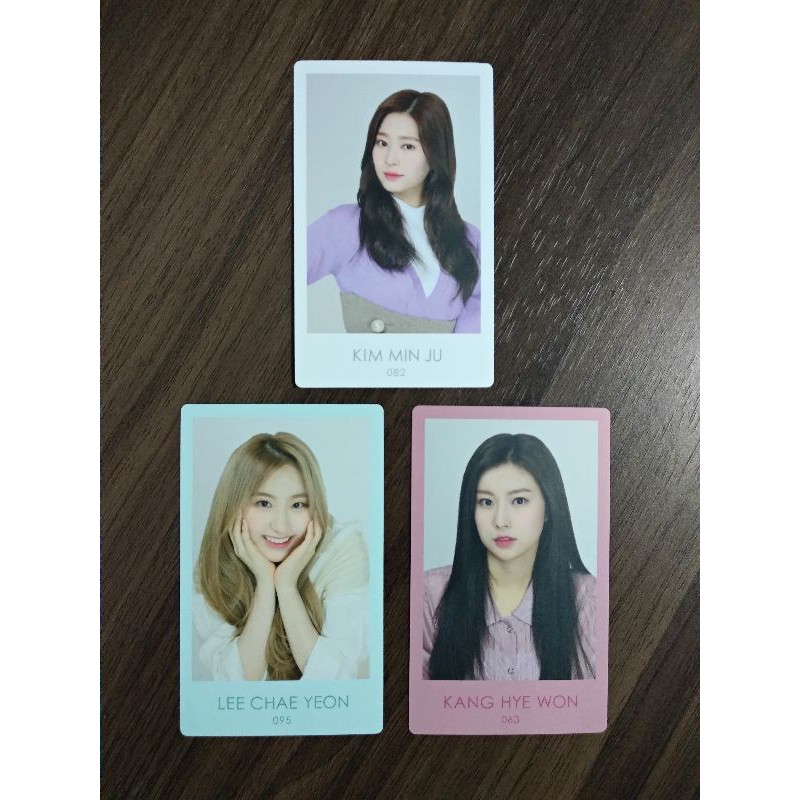 IZ*ONE IZONE Kim Minju Lee Chaeyeon Kang Hyewon Photocard Japan Fan Meeting