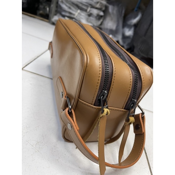 Tas Tangan Kulit Asli Handbag Pria / Wanita Clutch Hbag02