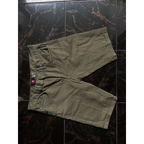 celana pendek / short pant quiksilver green original bekas second preloved