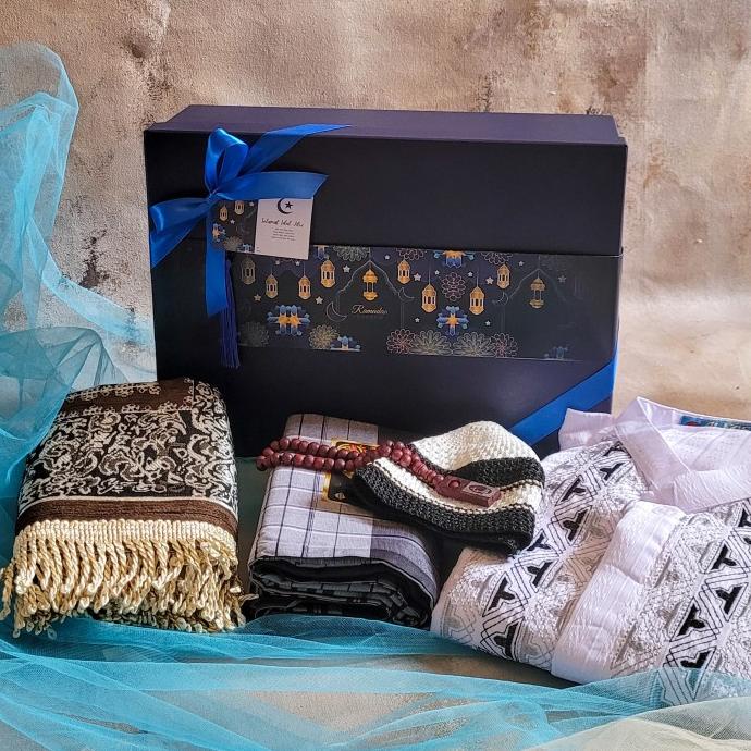 

Hampers lebaran / Parsel Lebaran / Perlengkapan Ibadah - PAKET D