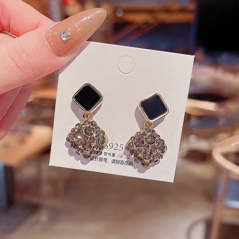 Anting Stud S925 Silver Needle Bentuk Geometris Aksen Berlian Untuk Wanita