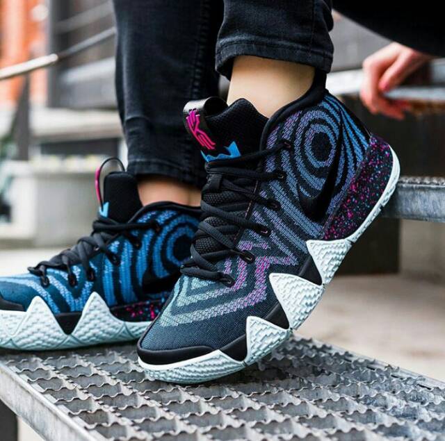 kyrie nike 4