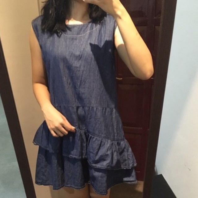 Max Denim Ruffle Midi Dress (not zara uniqlo h&m guess mango gap)