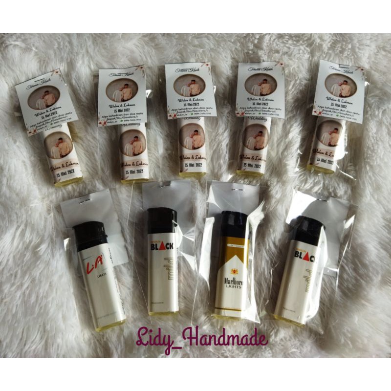 Souvernir pernikahan/khitanan/aqiqah. souvernir korek gas magnet  (min. 50 pcs)