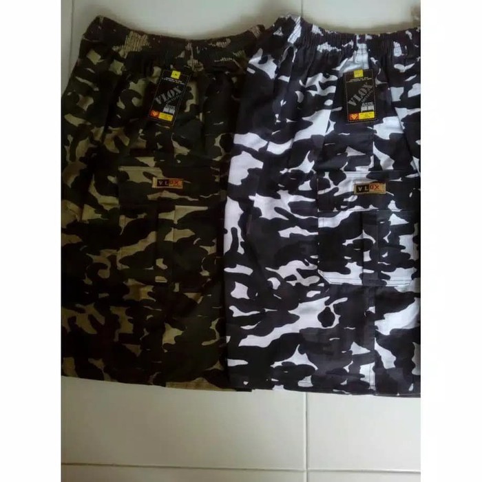 SKD      CELANA PENDEK MOTIF ARMY DORENG