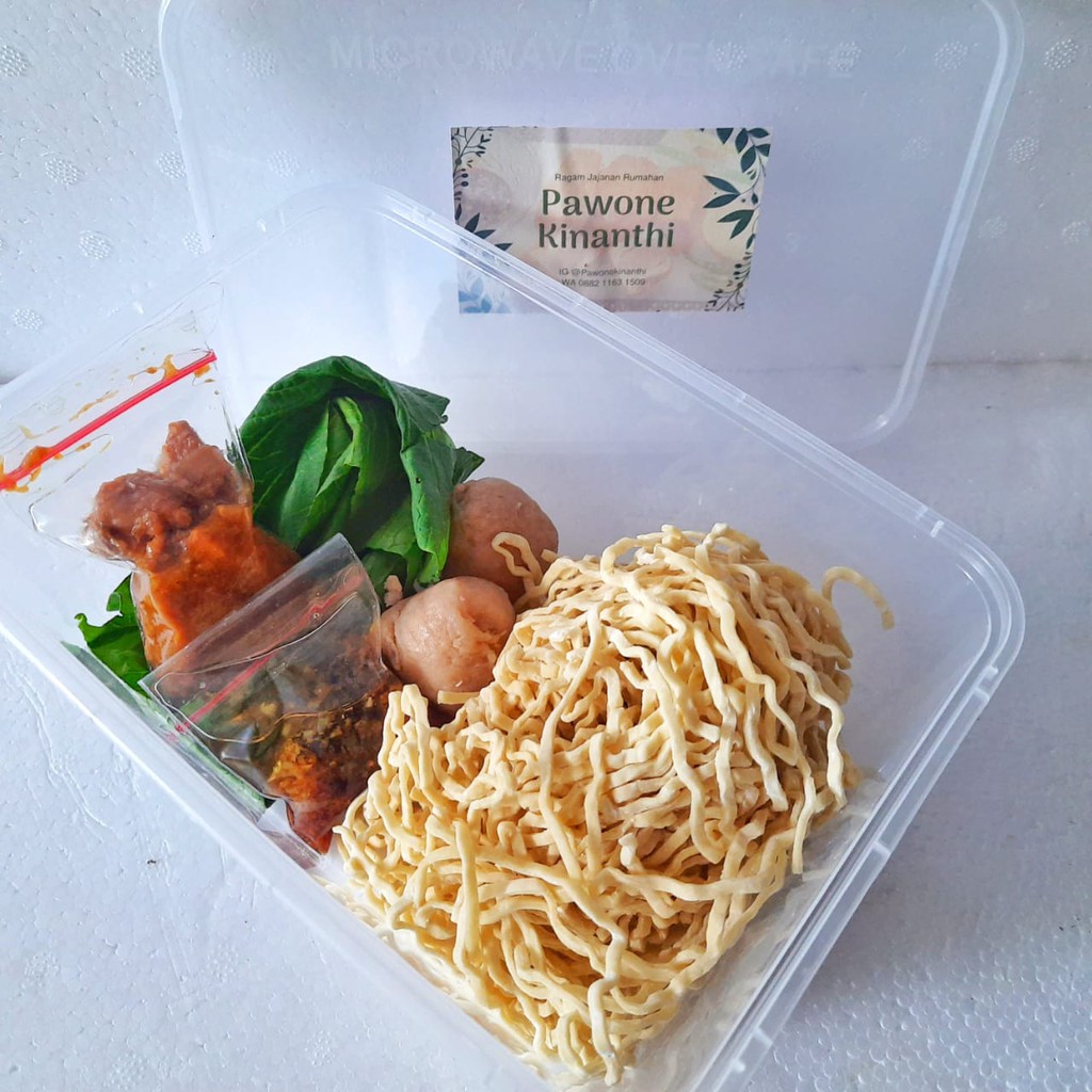 

MIE / BAKMIE AYAM INSTAN IN THE BOX HALAL Paket Lengkap Sajian Dirumah (Mie Masih Mentah)