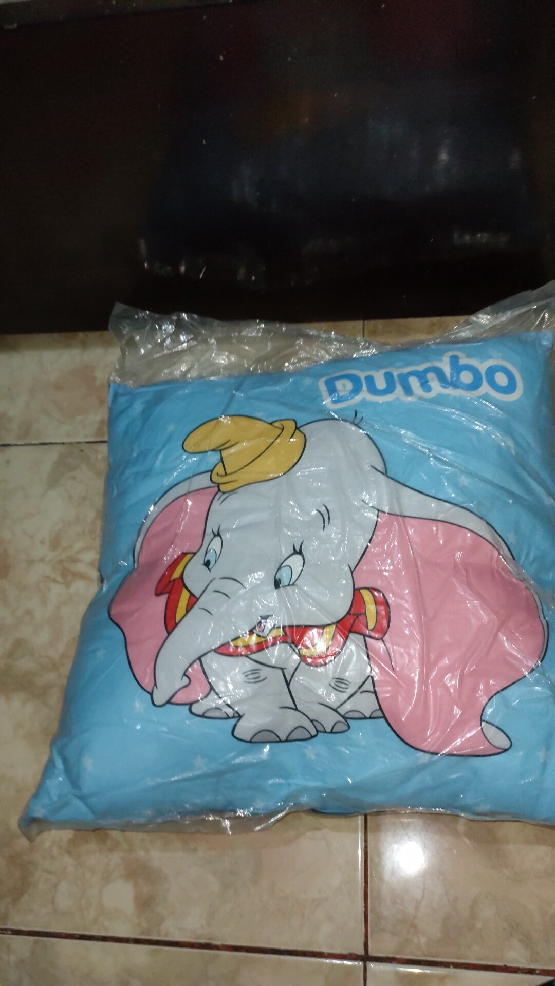 Bantal Motif Dumbo Gajah