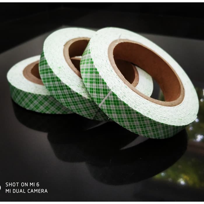 

double tape foam hijau batik 24mm x5m
