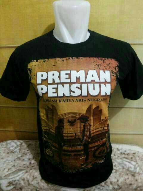 Kaos preman pensiun