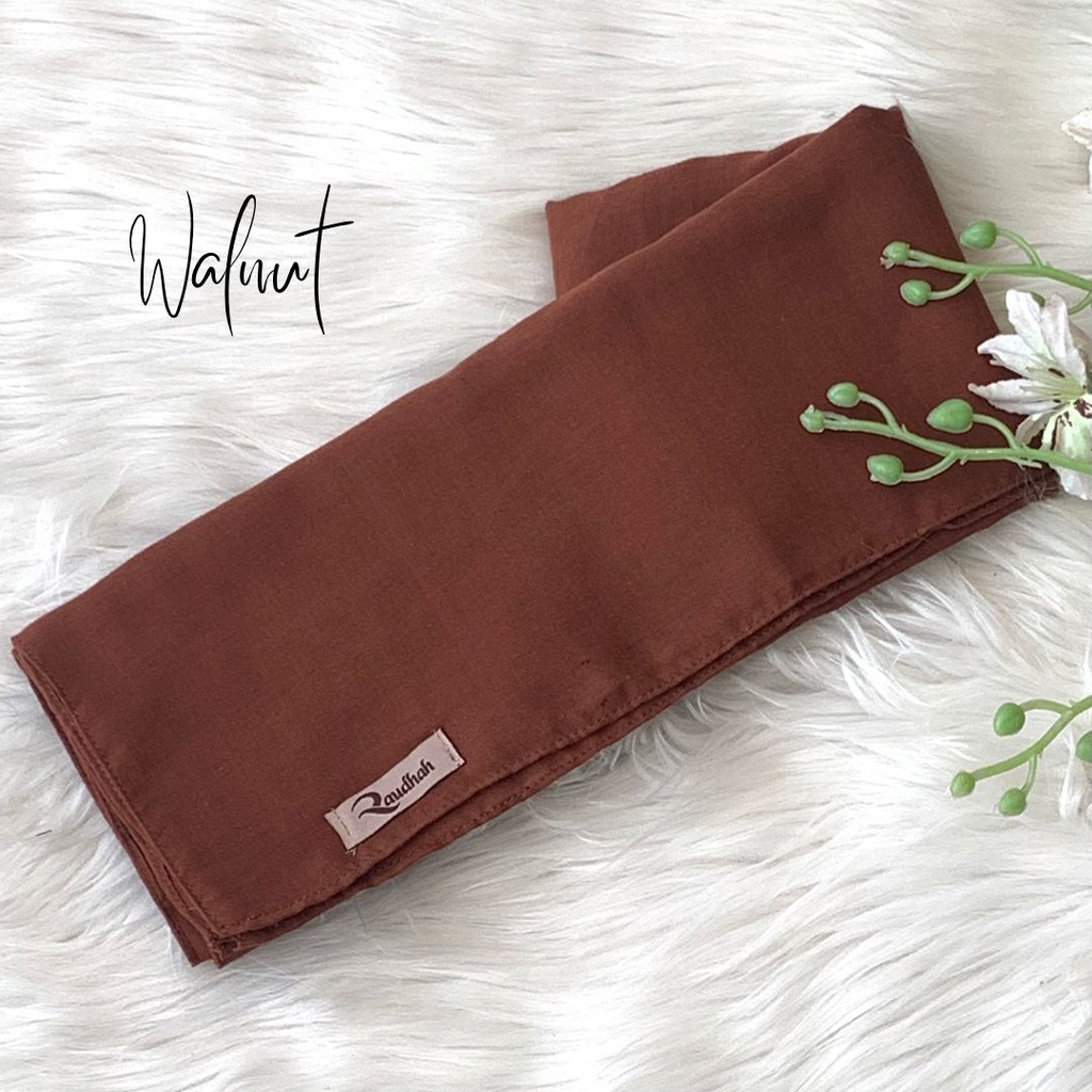 SEGIEMPAT PARIS PREMIUM BY RAUDHAH-Walnut